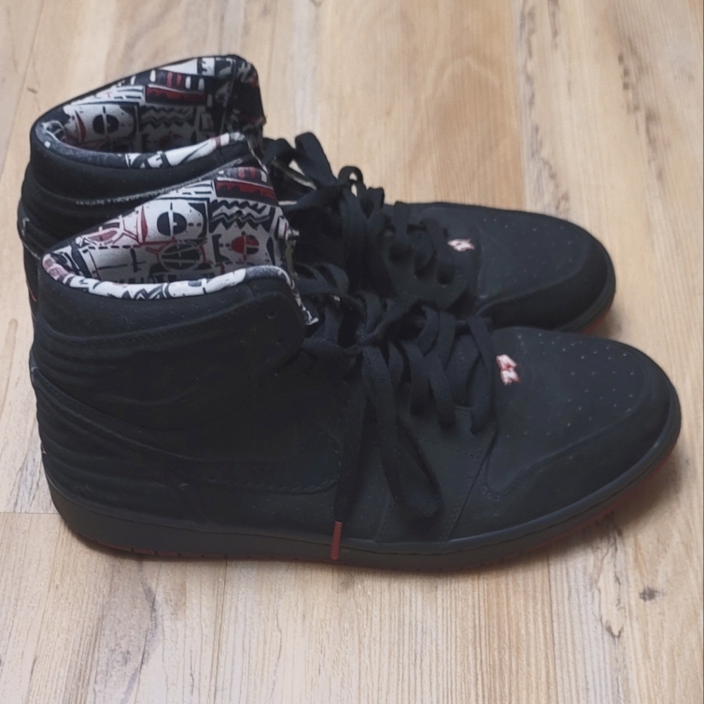 Air Jordan Retro 1 Playoffs